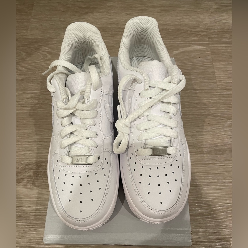 Women Nike Air Force 1s